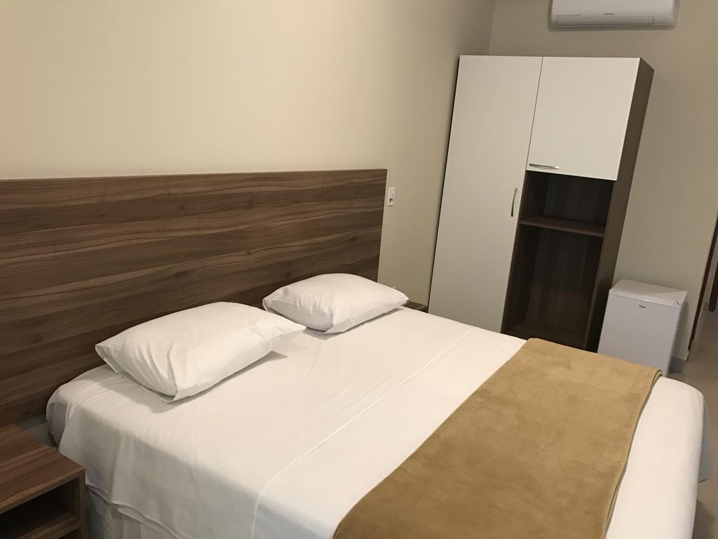 Resende Inn Buitenkant foto